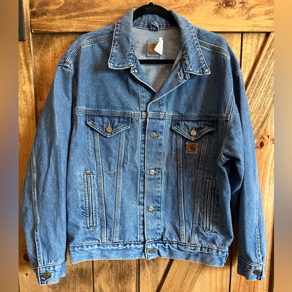 Vintage Carhartt Men's Jean Jacket 90’s Trucker Jacket. Size Medium. 48” Chest